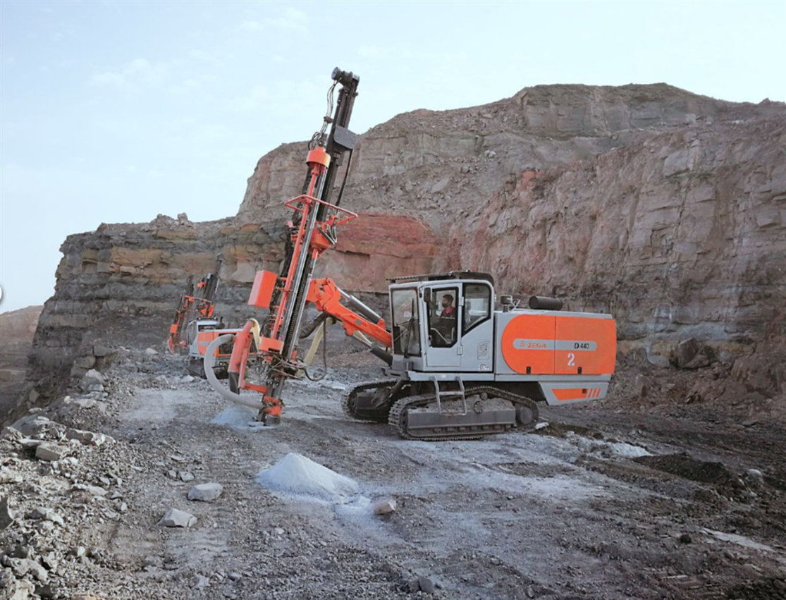 Zhigao drilling rig series D440+